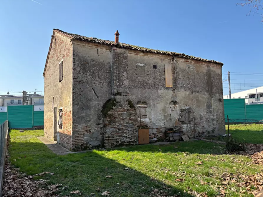 Immagine 2 di Casa bifamiliare in vendita  in Via Asseggiano a Spinea
