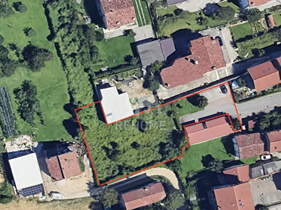Immagine 1 di Terreno in vendita  in Via Veneto, 77 a Udine