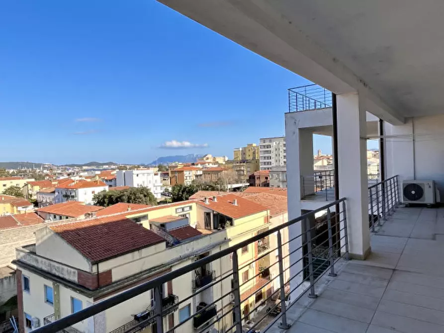 Immagine 25 di Appartamento in vendita  in VIA GENNARGENTU 17 a Olbia