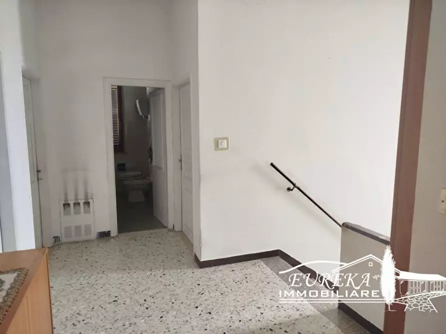 Immagine 33 di Villetta a schiera in vendita  in Via Piemonte a Castiglione Del Lago