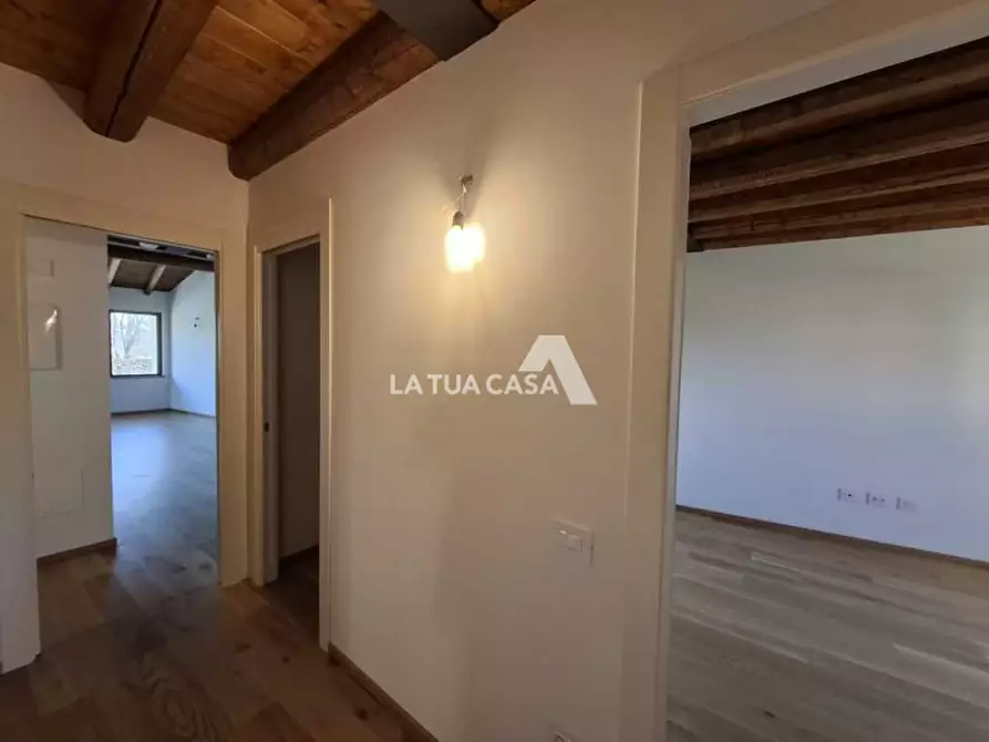 Immagine 19 di Attico in vendita  a Castel D'azzano