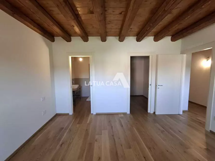 Immagine 21 di Attico in vendita  a Castel D'azzano