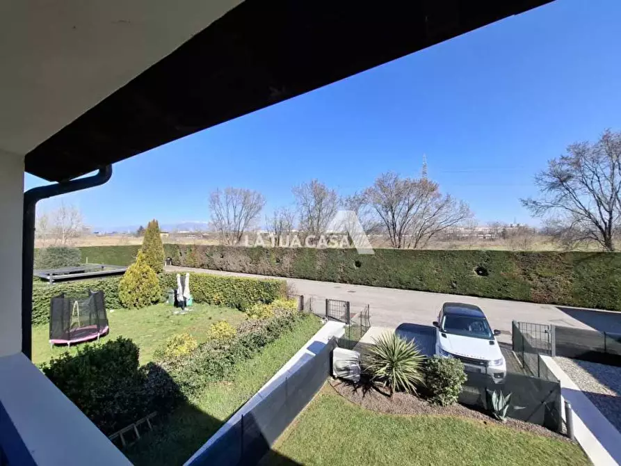 Immagine 29 di Attico in vendita  a Castel D'azzano