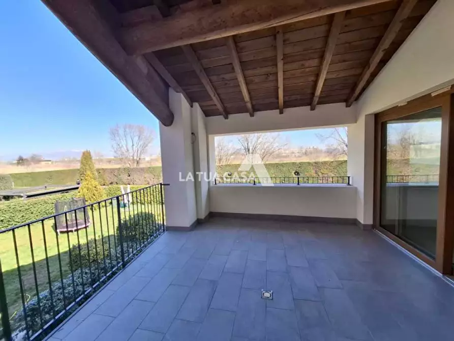 Immagine 34 di Attico in vendita  a Castel D'azzano