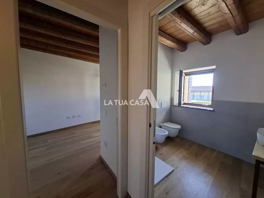 Immagine 39 di Attico in vendita  a Castel D'azzano