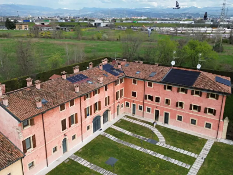 Immagine 53 di Attico in vendita  a Castel D'azzano