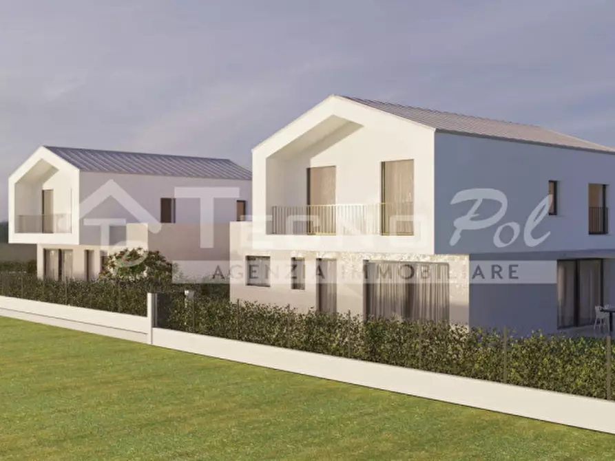 Immagine 1 di Villa in vendita  a Loreggia