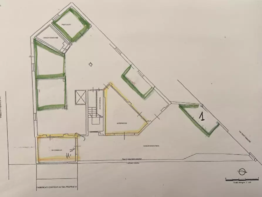 Immagine 3 di Posto auto in vendita  in VIA STRADELLA LOBBIA N. 16 a Verona