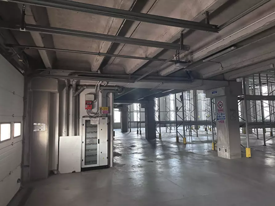 Immagine 12 di Capannone industriale in vendita  in Via Colomba 50 a Colognola Ai Colli