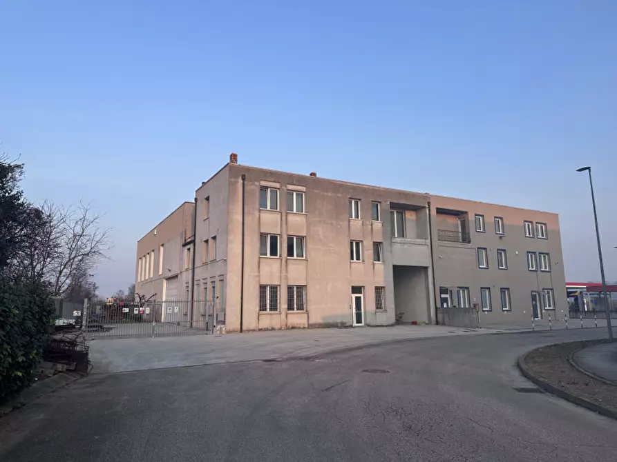 Immagine 2 di Capannone industriale in vendita  in Via Colomba Snc a Colognola Ai Colli