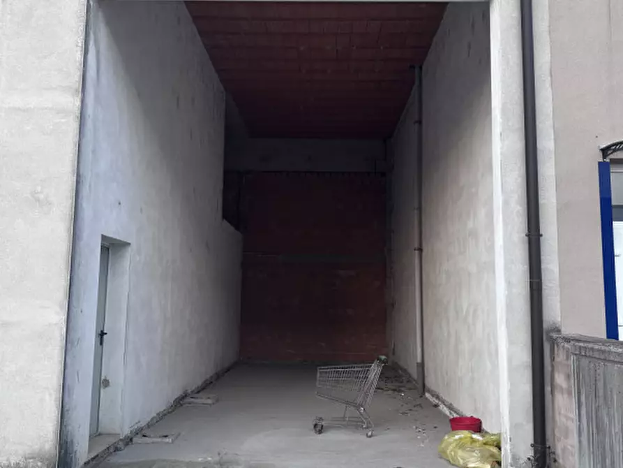 Immagine 3 di Capannone industriale in vendita  in Via Colomba Snc a Colognola Ai Colli