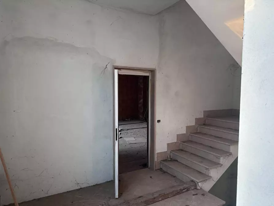 Immagine 5 di Capannone industriale in vendita  in Via Colomba Snc a Colognola Ai Colli