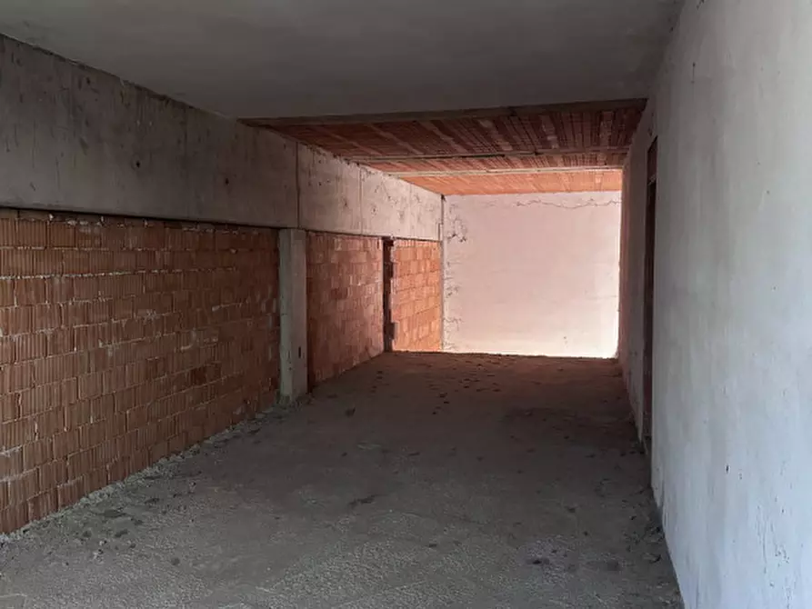 Immagine 27 di Capannone industriale in vendita  in Via Colomba Snc a Colognola Ai Colli