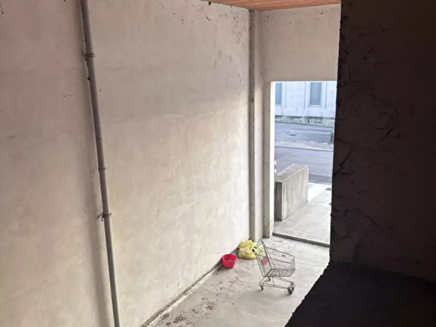 Immagine 29 di Capannone industriale in vendita  in Via Colomba Snc a Colognola Ai Colli