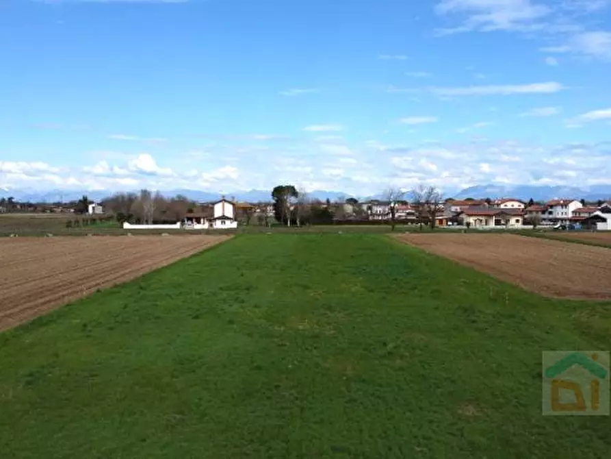 Immagine 4 di Terreno in vendita  in via moretto a Castions Di Strada