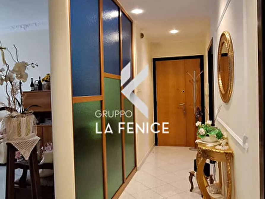 Immagine 5 di Appartamento in vendita  in via Alberobello a Locorotondo