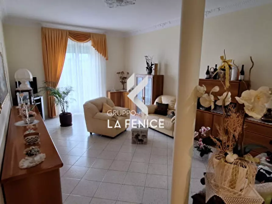 Immagine 7 di Appartamento in vendita  in via Alberobello a Locorotondo