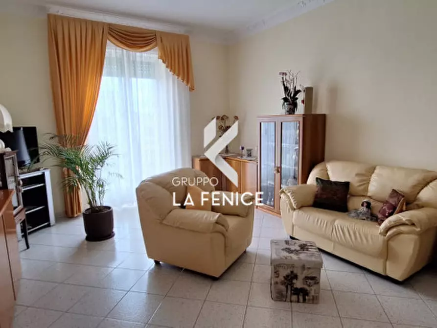 Immagine 9 di Appartamento in vendita  in via Alberobello a Locorotondo