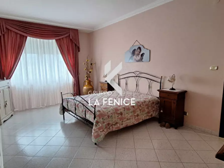 Immagine 15 di Appartamento in vendita  in via Alberobello a Locorotondo