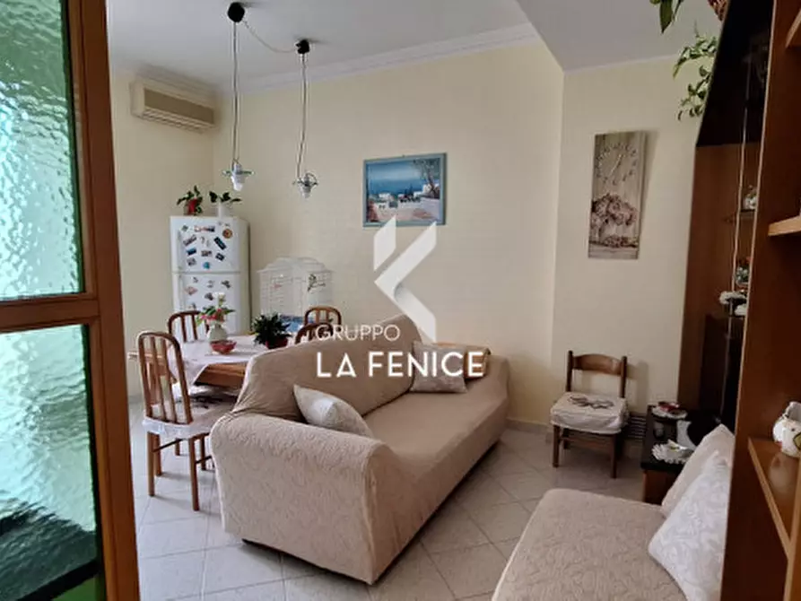 Immagine 19 di Appartamento in vendita  in via Alberobello a Locorotondo