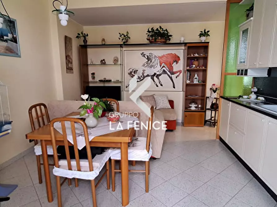 Immagine 29 di Appartamento in vendita  in via Alberobello a Locorotondo