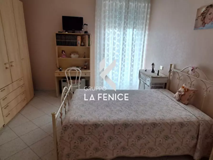 Immagine 37 di Appartamento in vendita  in via Alberobello a Locorotondo