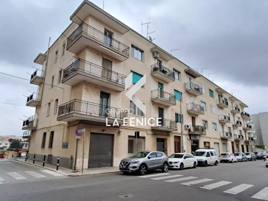 Immagine 42 di Appartamento in vendita  in via Alberobello a Locorotondo
