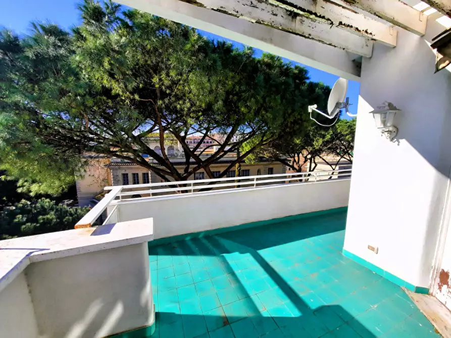 Immagine 12 di Attico in vendita  in VIA ACHILLE PAPA a Roma