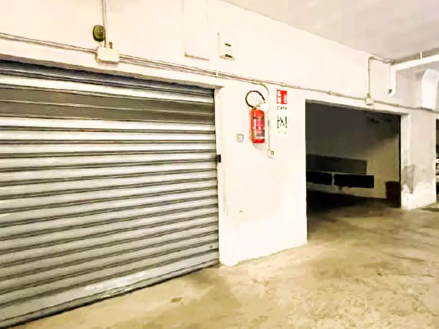 Immagine 22 di Attico in vendita  in VIA ACHILLE PAPA a Roma