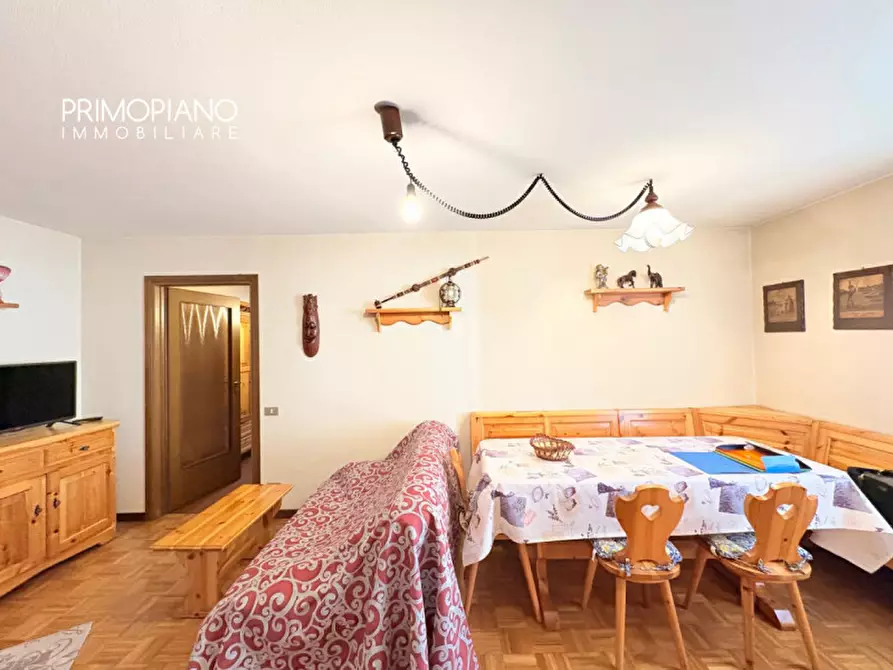 Immagine 3 di Appartamento in vendita  in Via Guglielmo Marconi a Lavarone