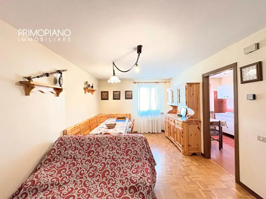 Immagine 7 di Appartamento in vendita  in Via Guglielmo Marconi a Lavarone