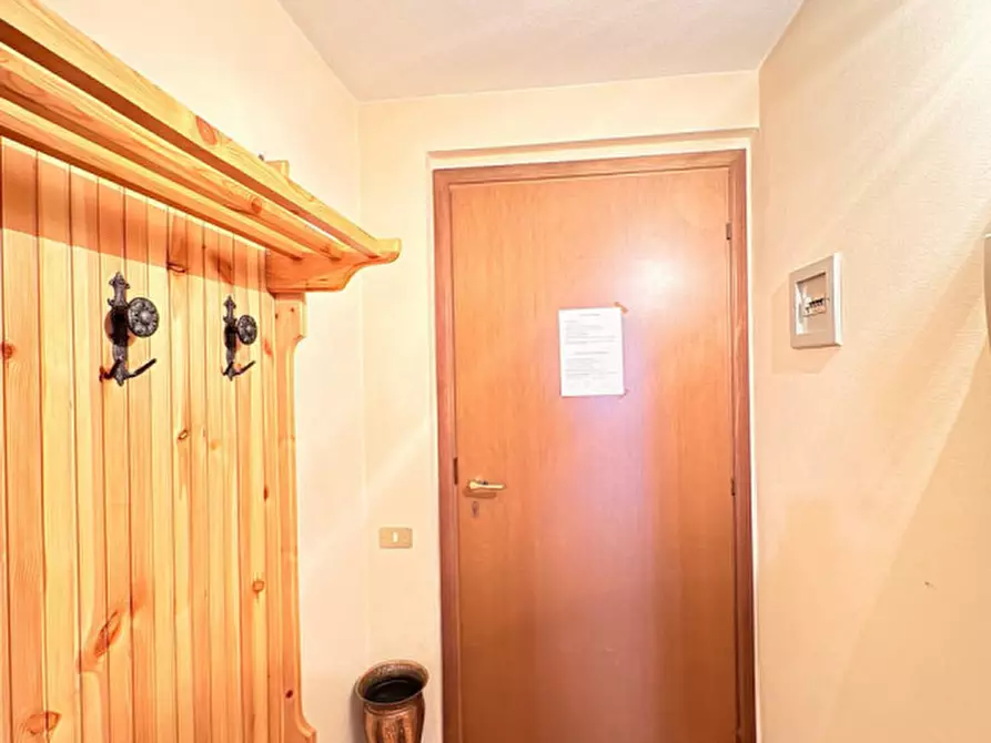 Immagine 9 di Appartamento in vendita  in Via Guglielmo Marconi a Lavarone