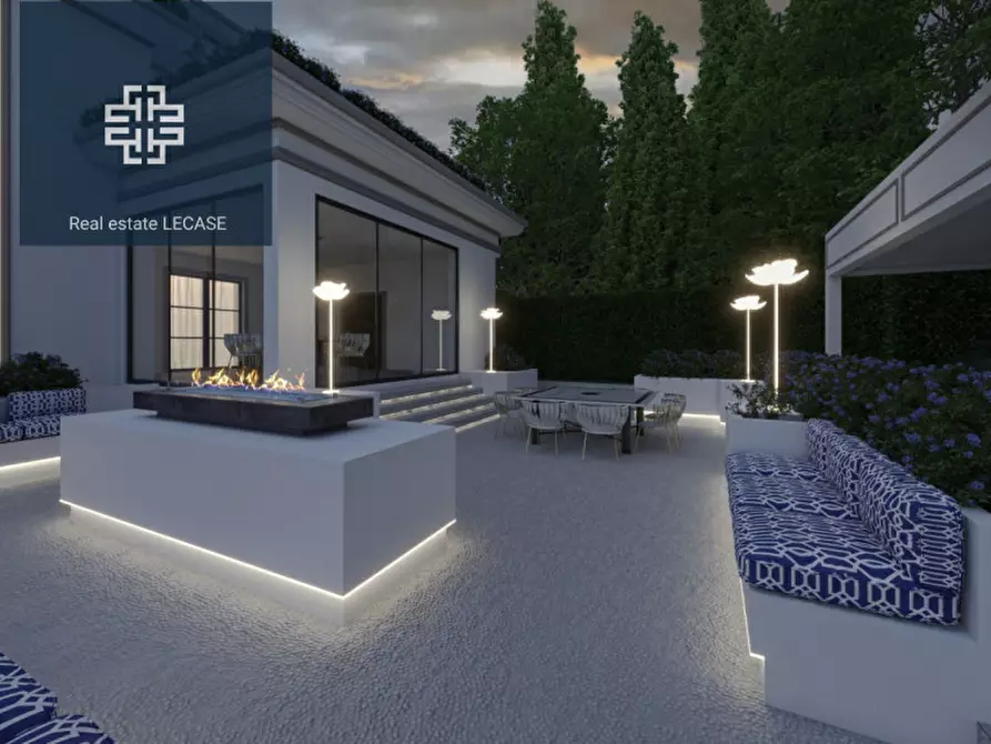 Immagine 4 di Villa in vendita  in Via Allende a Forte Dei Marmi