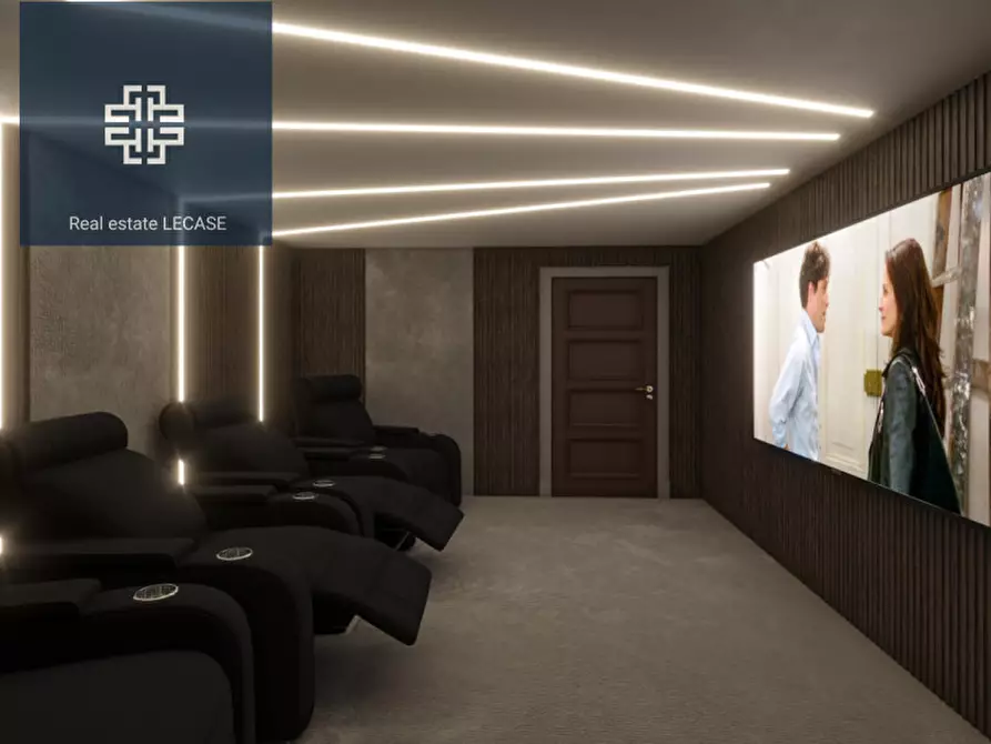 Immagine 40 di Villa in vendita  in Via Allende a Forte Dei Marmi