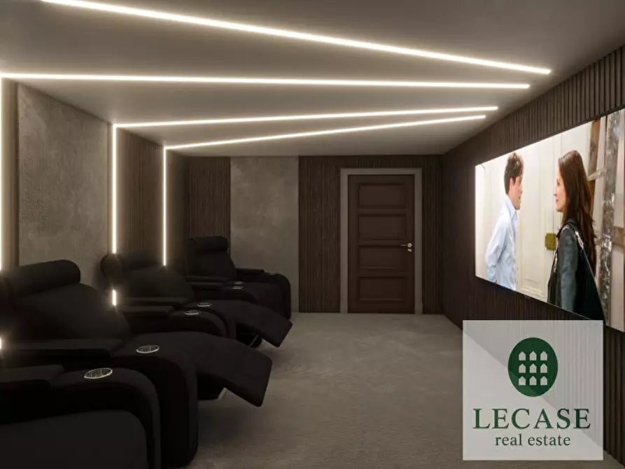 Immagine 40 di Villa in vendita  in Via Allende a Forte Dei Marmi