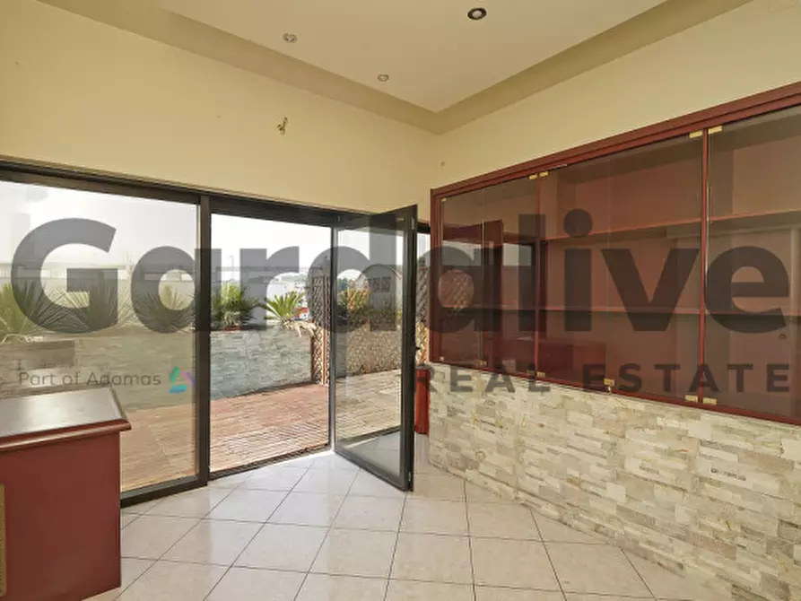 Immagine 8 di Ufficio in vendita  in Viale Guglielmo Marconi a Desenzano Del Garda