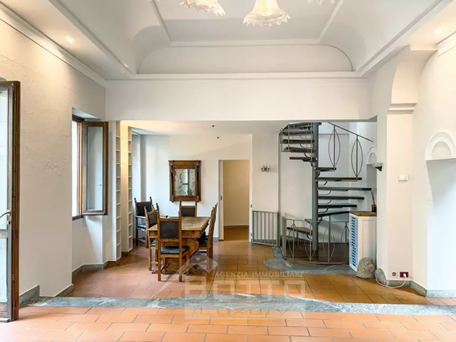 Immagine 10 di Casa indipendente in vendita  in via Bernandino a Orta San Giulio