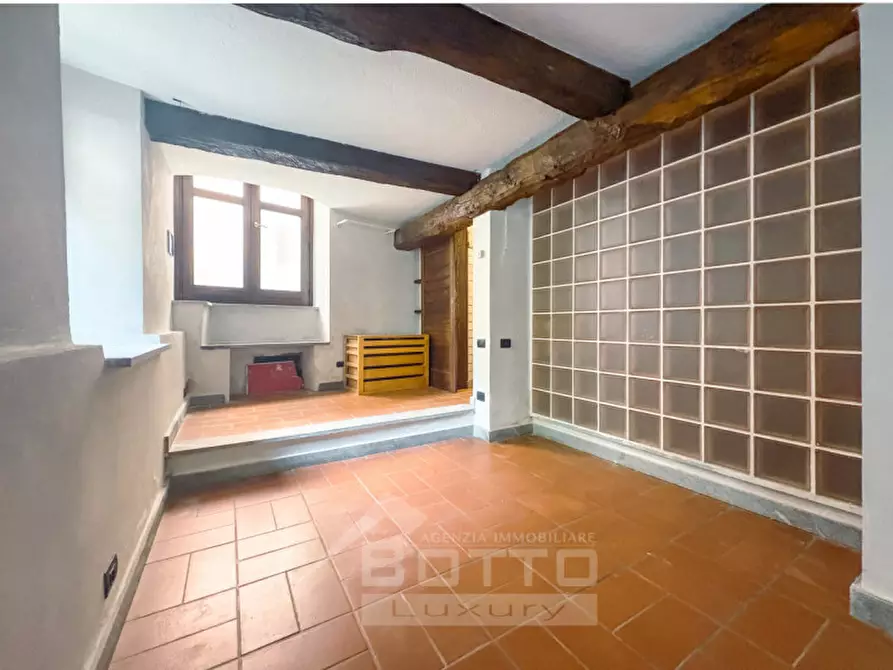 Immagine 26 di Casa indipendente in vendita  in via Bernandino a Orta San Giulio