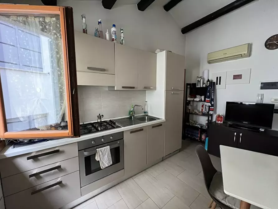 Immagine 2 di Appartamento in vendita  in Calle dei Bibi a Chioggia