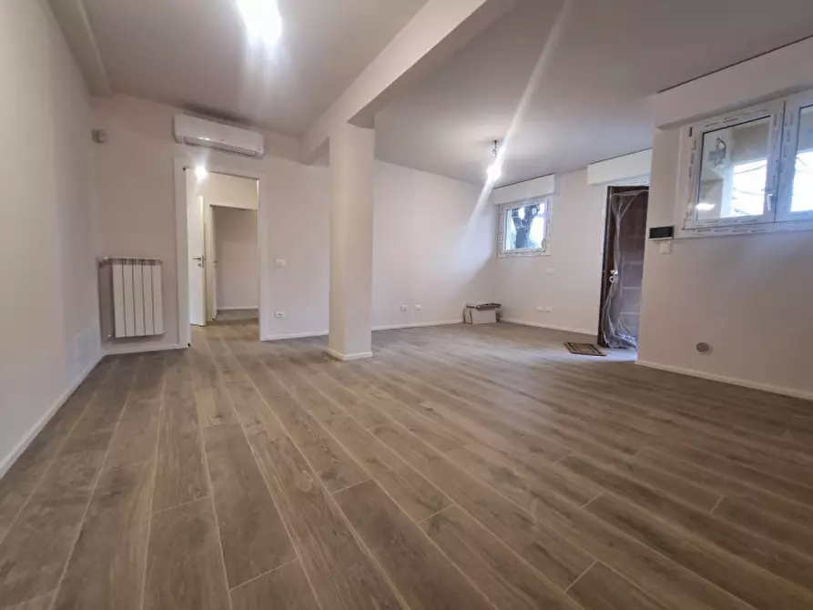 Immagine 9 di Appartamento in vendita  in VIA CIMABUE a Campi Bisenzio