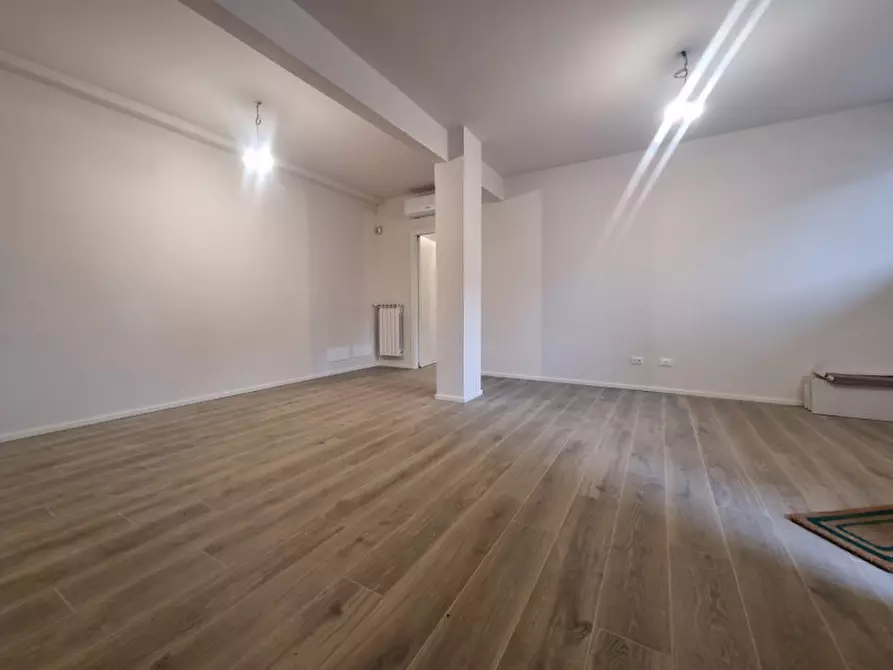 Immagine 12 di Appartamento in vendita  in VIA CIMABUE a Campi Bisenzio