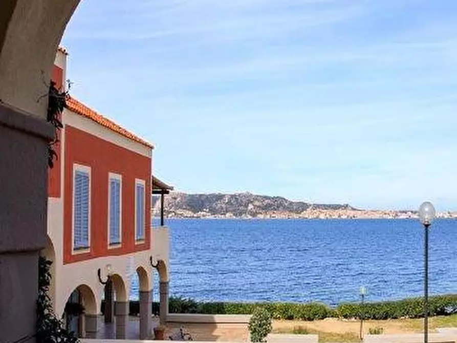 Immagine 3 di Appartamento in vendita  in PORTO FARO a Palau