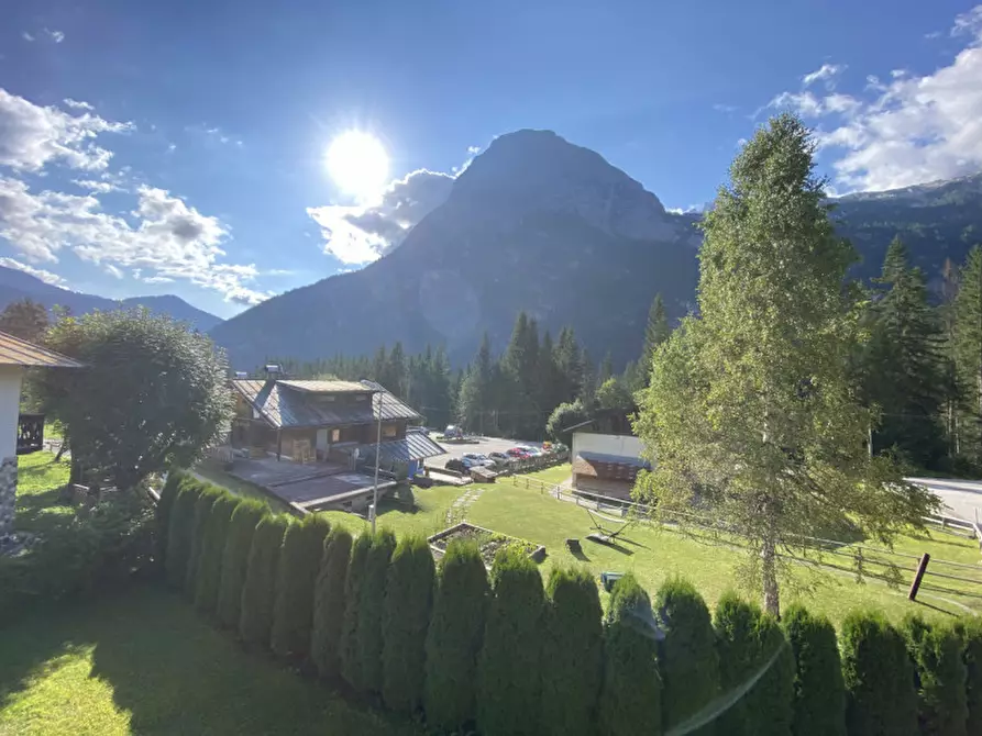Immagine 25 di Villa in vendita  in Via Valle Ansiei,sn a Auronzo Di Cadore