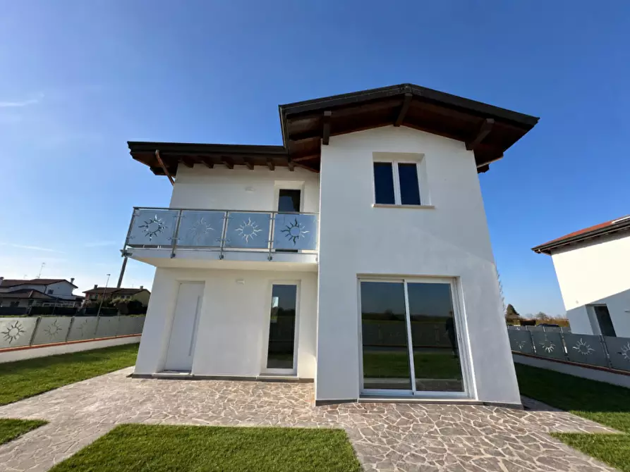 Immagine 1 di Villa in vendita  in Papozze, Via Polesani nel Mondo 1 a Papozze