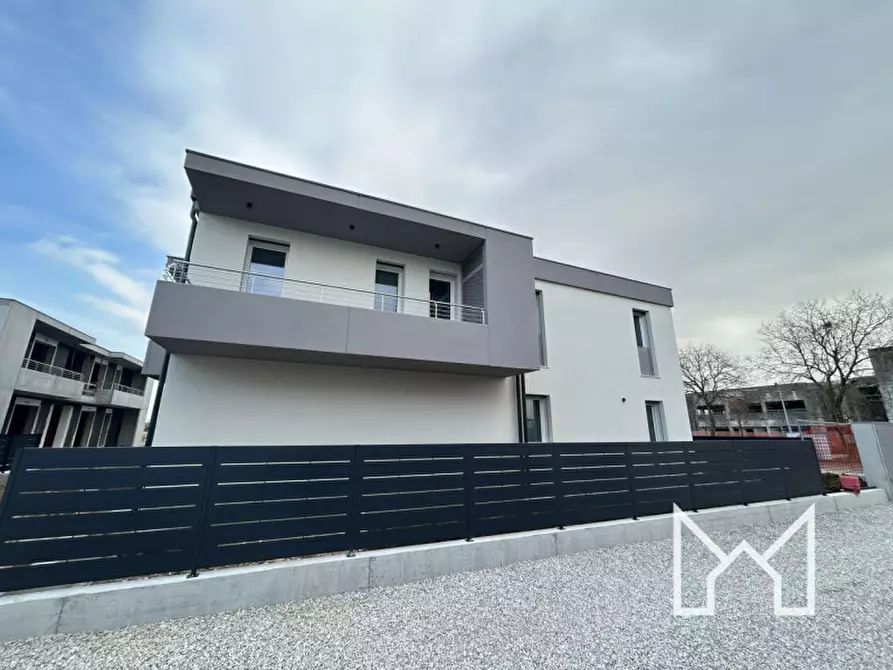 Immagine 1 di Appartamento in vendita  a Rossano Veneto