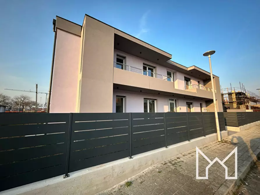 Immagine 1 di Appartamento in vendita  a Rossano Veneto