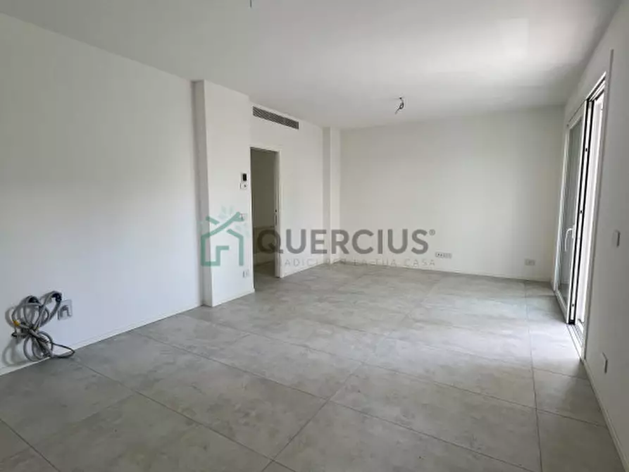 Immagine 11 di Appartamento in vendita  in Via Andrea Bafile a Jesolo