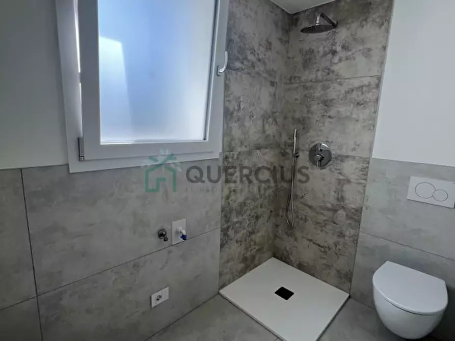 Immagine 24 di Appartamento in vendita  in Via Andrea Bafile a Jesolo