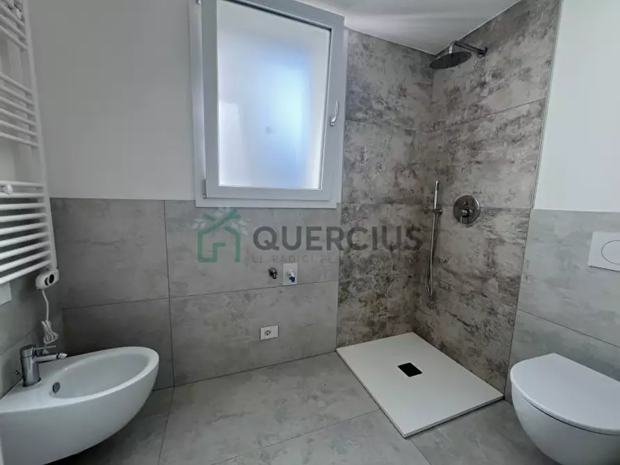 Immagine 25 di Appartamento in vendita  in Via Andrea Bafile a Jesolo