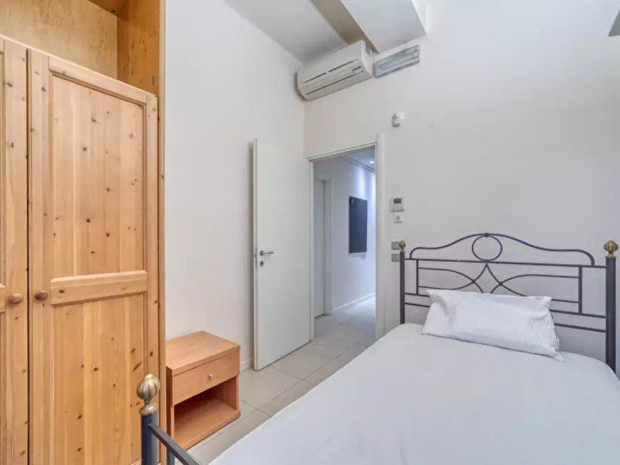 Immagine 15 di Camera in affitto  in Via Fra' G. Eremitano a Padova